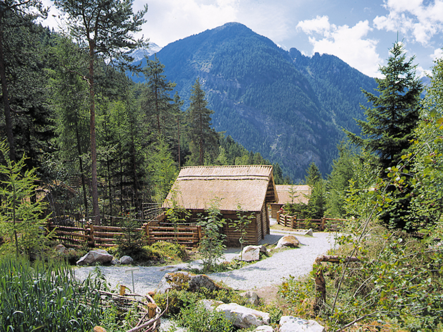 1. Ötzi-Village